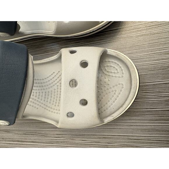 Crocs Kids Crocband Cruiser Sandals Size C 10 Light Gray/Navy Blue - Picture 2 of 13
